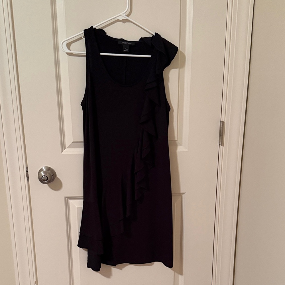 Sleeveless Ruffle Shift Dress - Black